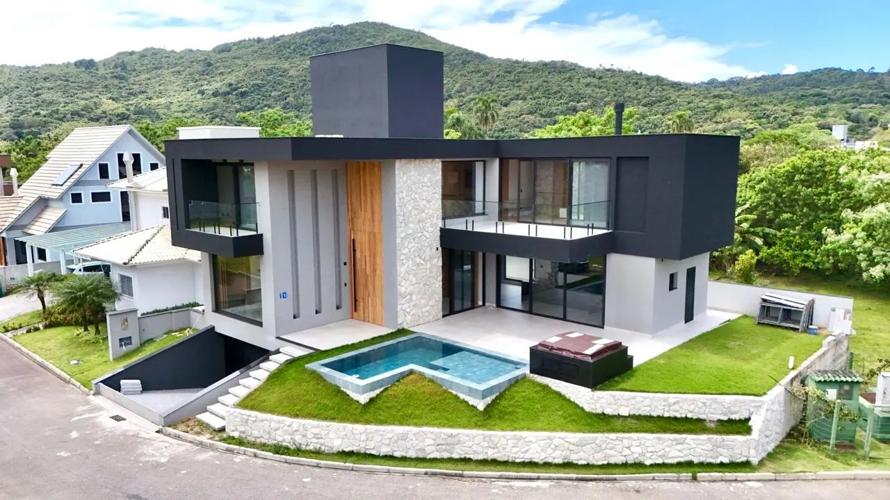 Residência de alto padrão entregue pela Sunset Incorporadora